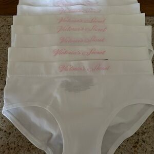 NWT Victoria’s Secret hiphugger/hipster white size medium. 8 pair.